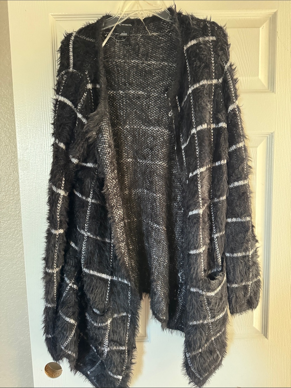 new directions Black & White Fuzzy Plaid Open-Front Cardigan